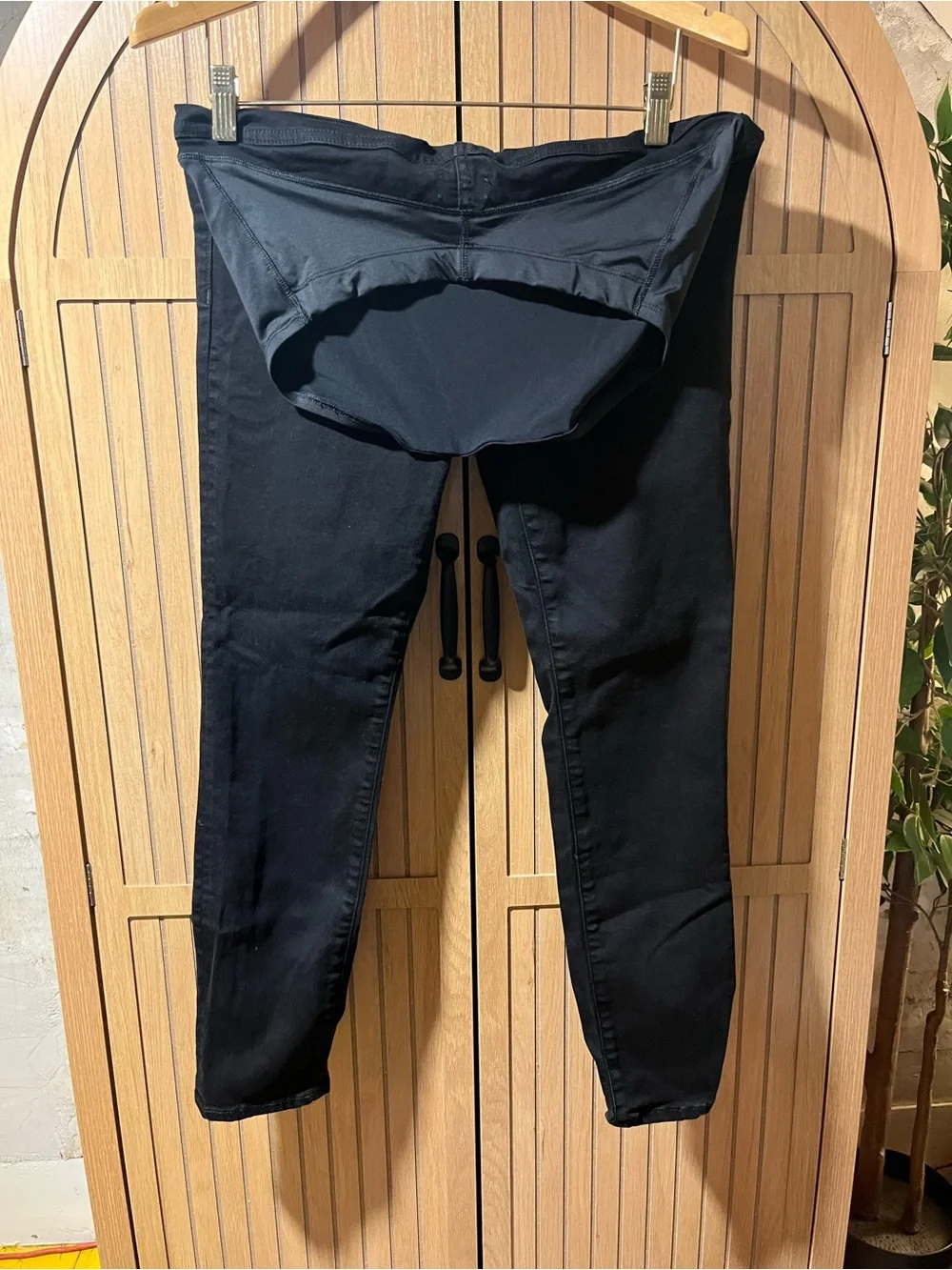 J.Crew -Maternity Skinny Jeans - Black